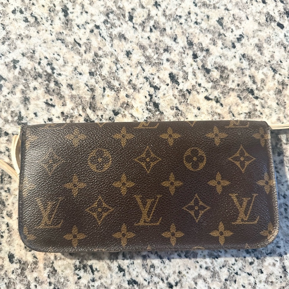Louis Vuitton Monogram insolite wallet